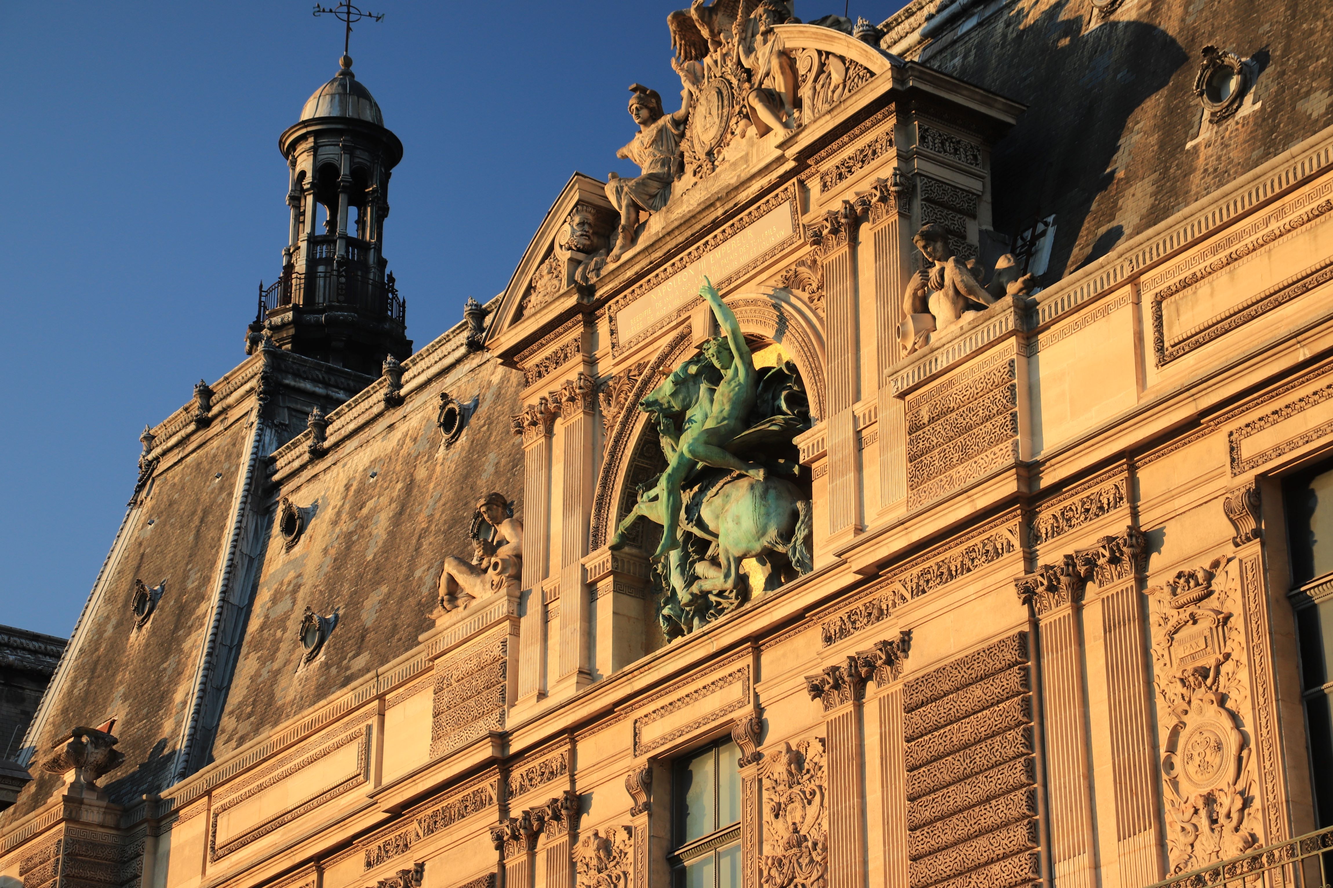 louvre-museum-1-hour-express-tour-discover-the-highlights-fast