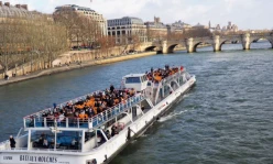 Seine River Cruise & French Crepe Tiqets