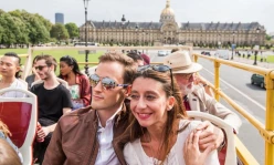 Paris: Hop On Hop Off Big Bus Tour